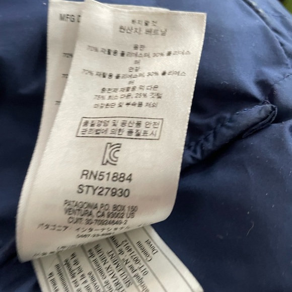 Patagonia Men’s Silent Down Jacket - Picture 9 of 10